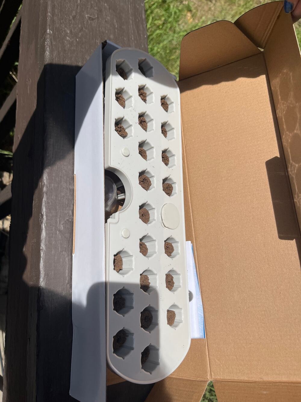Aerogarden Harvest Slim Seed Starting System